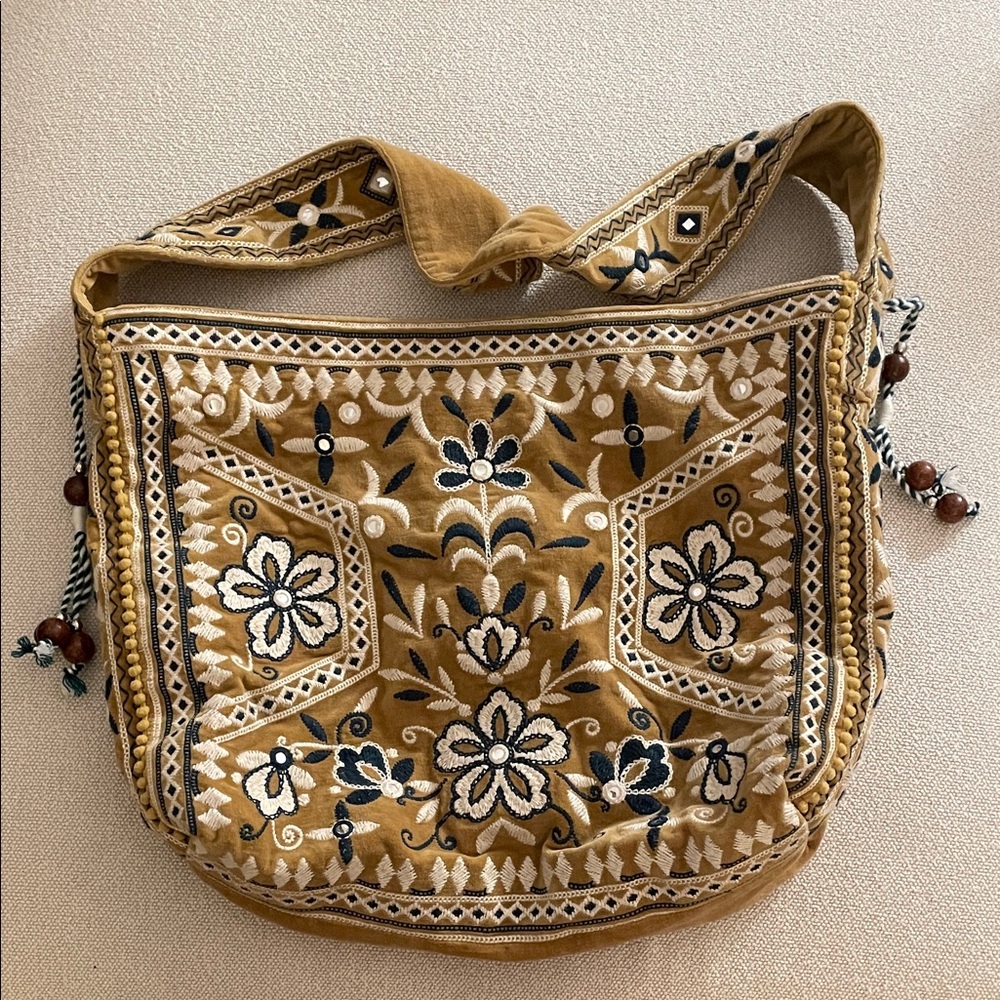 Free People Vic Velvet Slouchy Bag